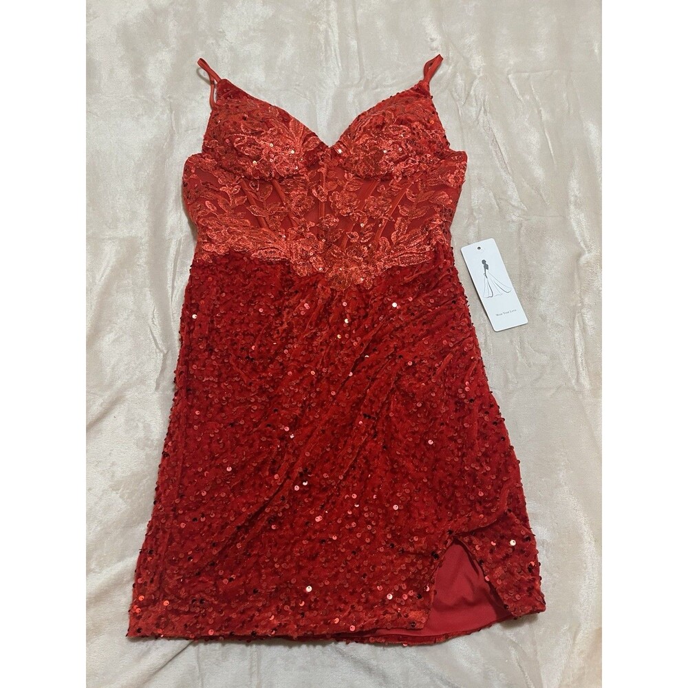 NWT! Bodycon Sequin Red Dress Size 8